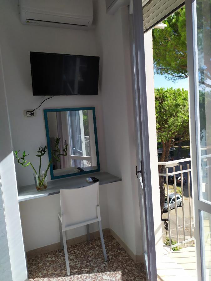 Hotel Madonna Del Pino Cervia Ngoại thất bức ảnh