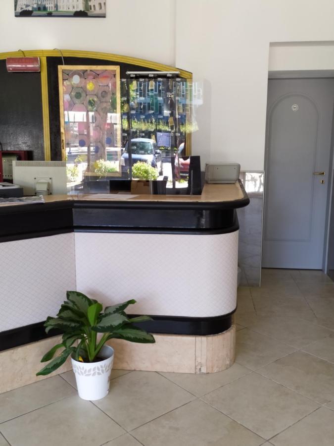Hotel Madonna Del Pino Cervia Ngoại thất bức ảnh