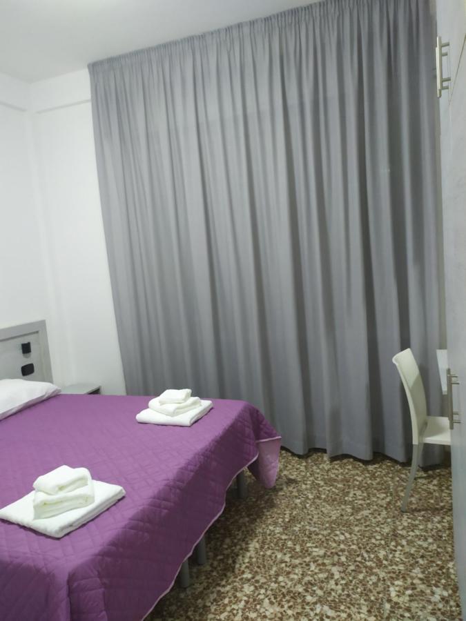 Hotel Madonna Del Pino Cervia Ngoại thất bức ảnh