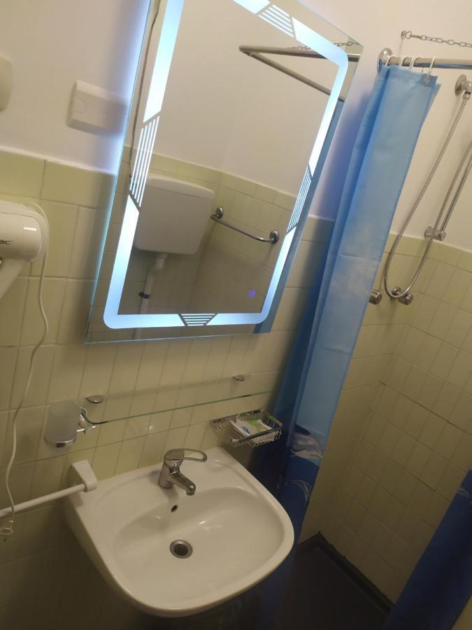 Hotel Madonna Del Pino Cervia Ngoại thất bức ảnh