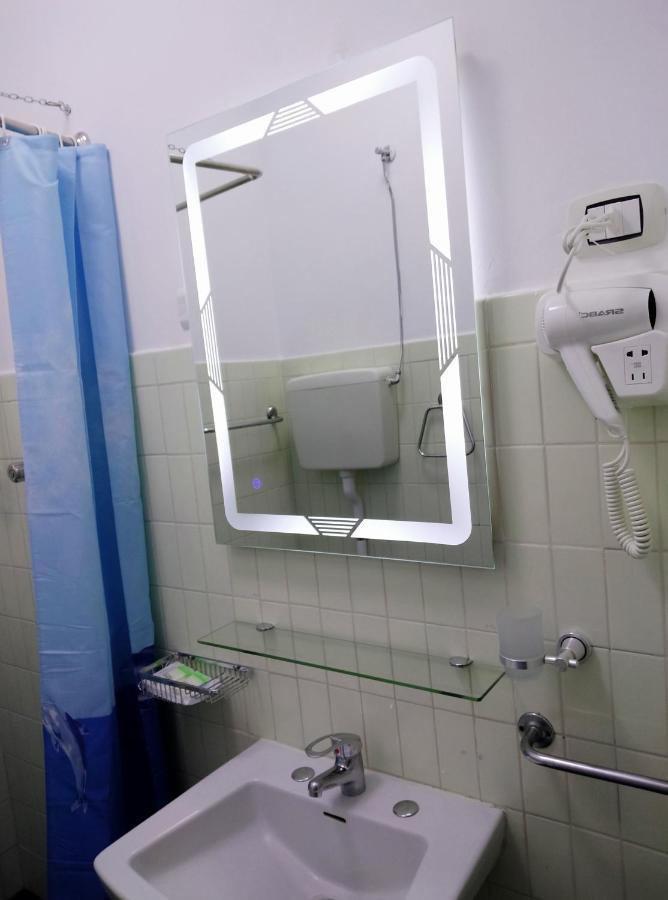 Hotel Madonna Del Pino Cervia Ngoại thất bức ảnh