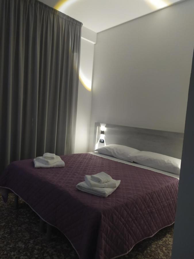 Hotel Madonna Del Pino Cervia Ngoại thất bức ảnh